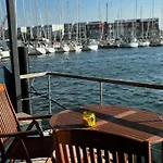 Hausboot Kaddi's Sundream - Huus & Hotel na wodzie *