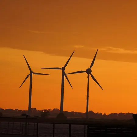 Hausboot Kaddi's Sundream - Huus & 보트호텔 *