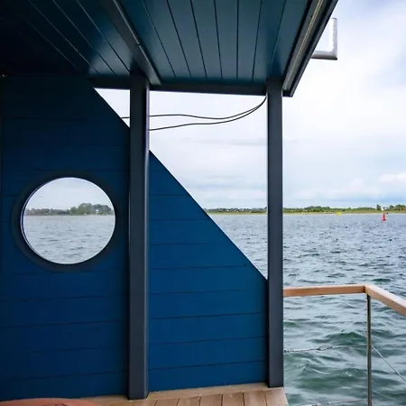 Hausboot Kaddi's Sundream - Huus & - Burgstaaken Ботель Фемарн