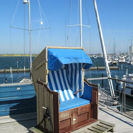 보트호텔 Hausboot Kaddi's Sundream - Huus &