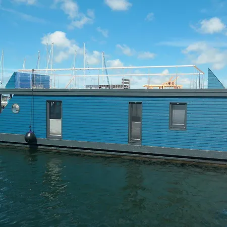 Hausboot Kaddi`s Sundream - Huus&meer * Fehmarn