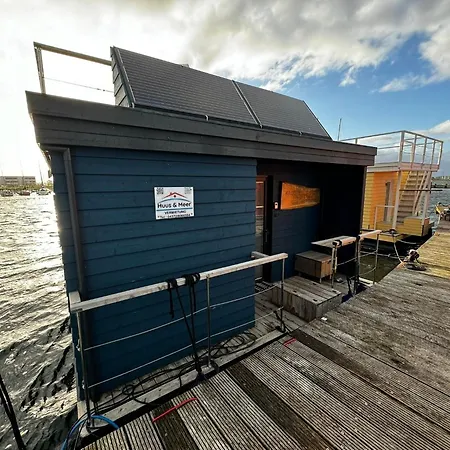 Hausboot Kaddi's Sundream - Huus & - Burgstaaken Ботель