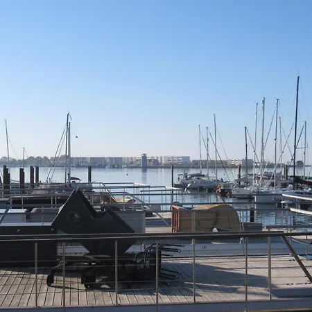 Hausboot Kaddi's Sundream - Huus & - Burgstaaken *