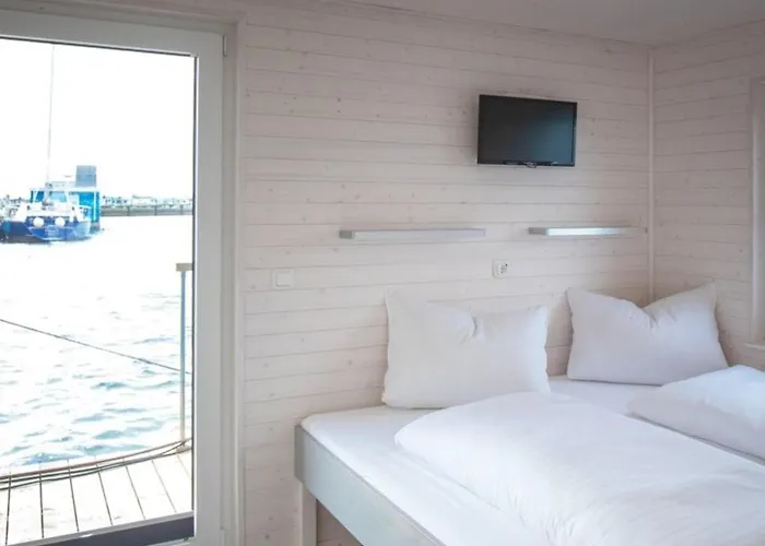 Bådhotel Hausboot Kaddi's Sundream - Huus & *